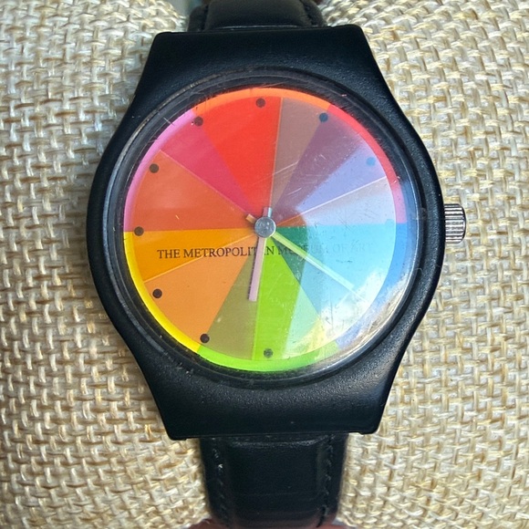 Vintage MMA Metropolitan Museum of Art Color Wheel Watch Unisex Needs battery - Picture 4 of 6